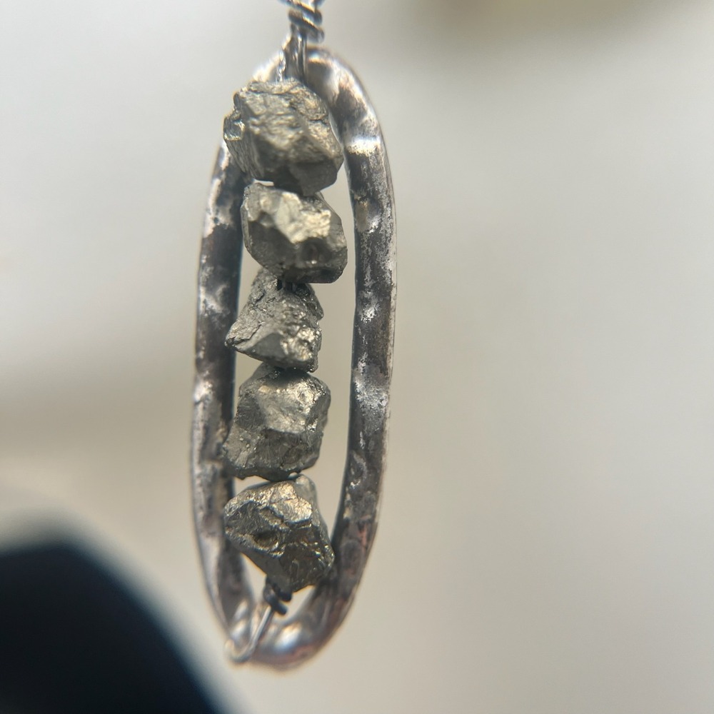 Vintage Pyrite Raw Nugget Dangle Earrings Jewelry Wood Silver Tone Stud Post - Picture 6 of 13